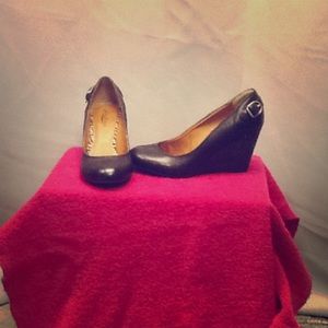 Lucky Brand wedge